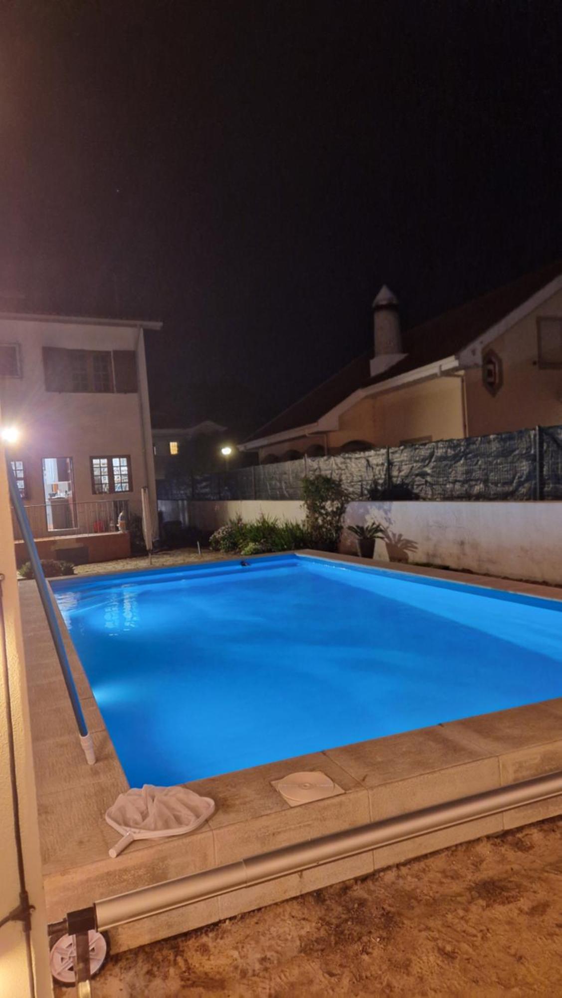 Beachwalk Guesthouse อีสมอริซ ภายนอก รูปภาพ