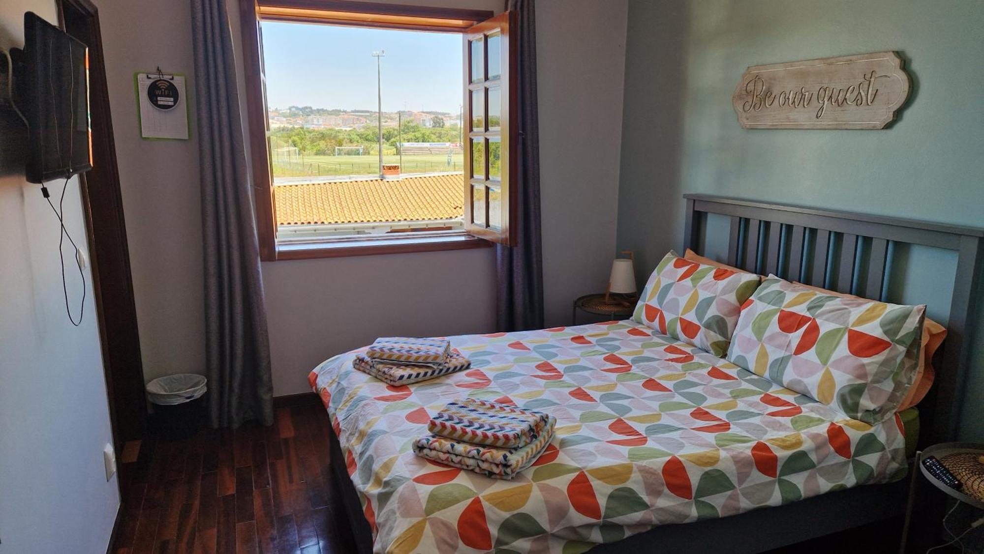 Beachwalk Guesthouse อีสมอริซ ภายนอก รูปภาพ