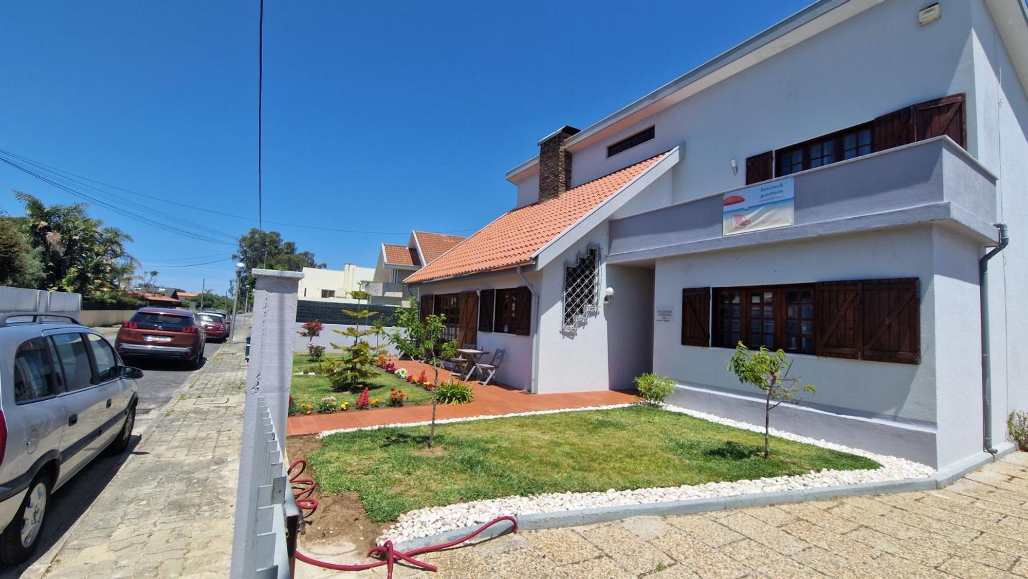 Beachwalk Guesthouse อีสมอริซ ภายนอก รูปภาพ